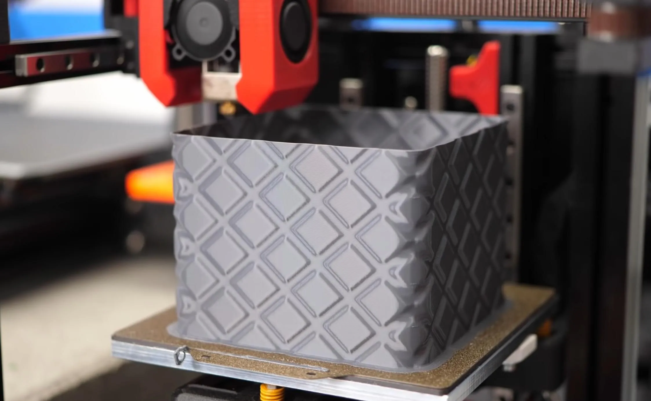 Узор бисера на напечатанной детали